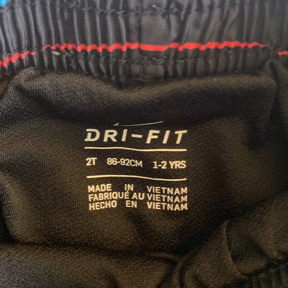 Nike Dri-Fit Matching Set - Picture 4 of 6